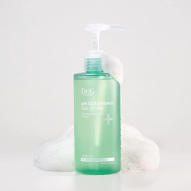 Dr.G pH Cleansing Gel Foam (300ml)